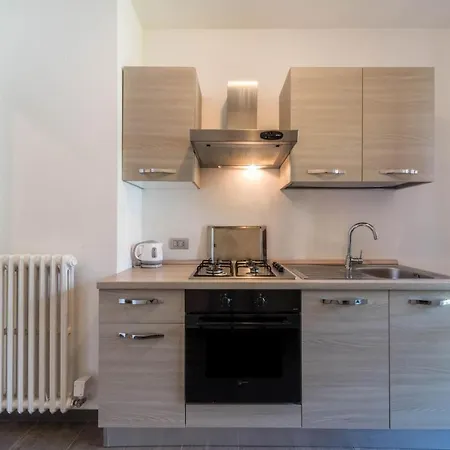 The House With Red Sunsets Appartement Varenna